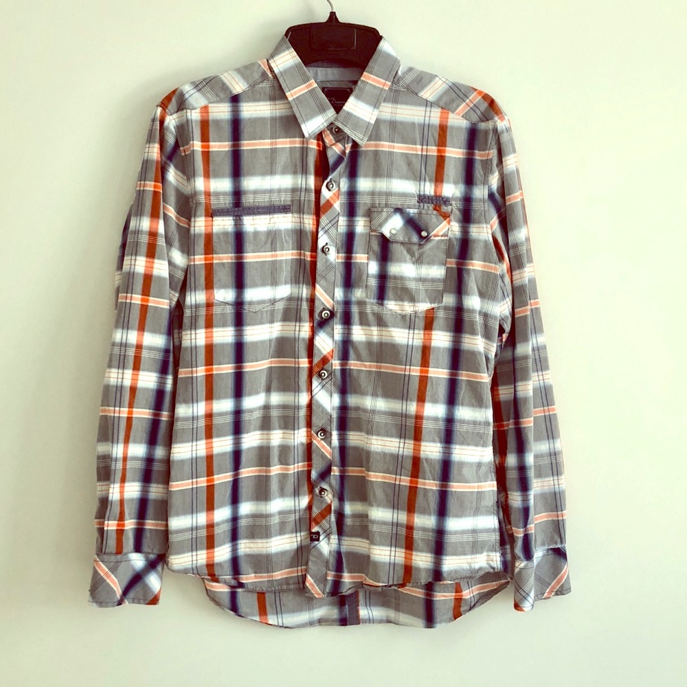 7 Diamonds Long Sleeve Casual Button Down